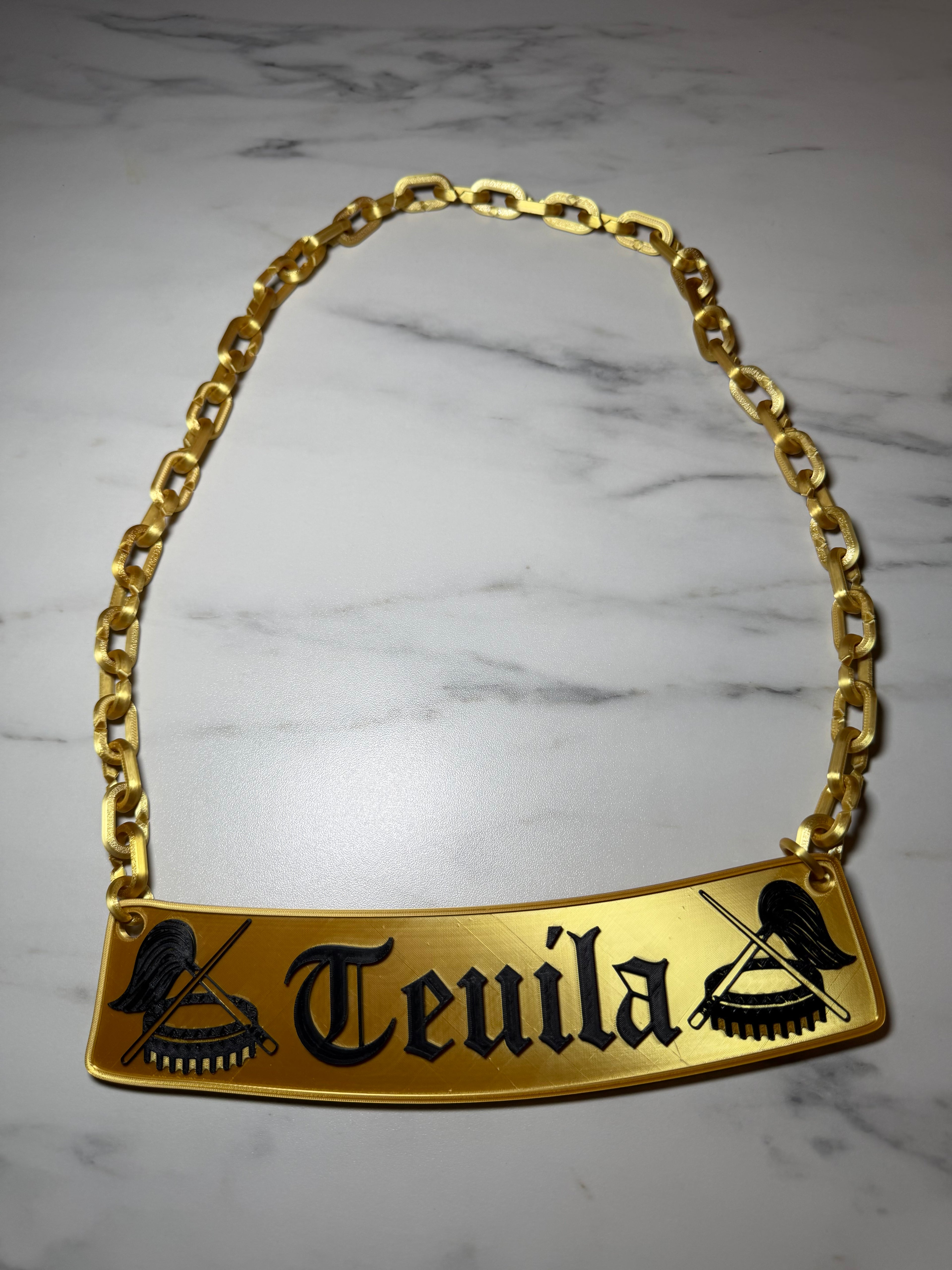 Hawaiian Style Graduation Pendant with Samoan Tanoa Design